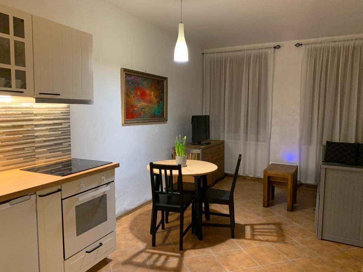 Old Studio Apartment Vilnius Exterior foto
