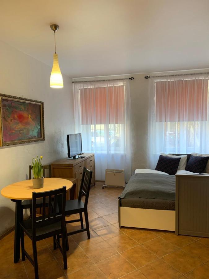 Old Studio Apartment Vilnius Exterior foto